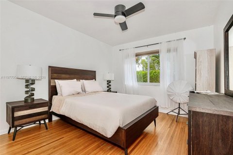 Villa ou maison à vendre à Miami Shores, Floride: 4 chambres, 196.21 m2 № 2040850 - photo 19