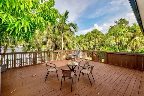 Villa ou maison à vendre à Miami Shores, Floride: 4 chambres, 196.21 m2 № 2040850 - photo 14