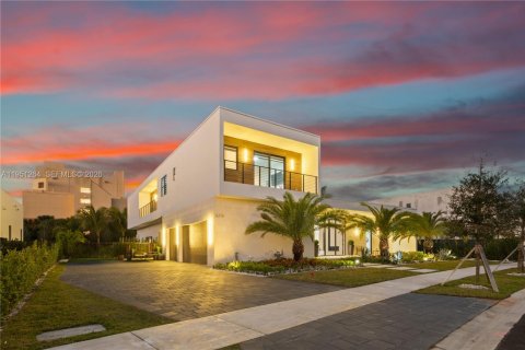 Купить виллу или дом в Уэстон, Флорида 6 спален, 498.7м2, № 2153136 - фото 3