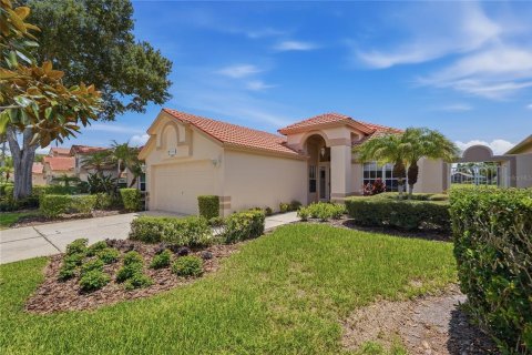 Casa en Tarpon Springs, Florida 3 dormitorios, 181.44 m2 № 2209048