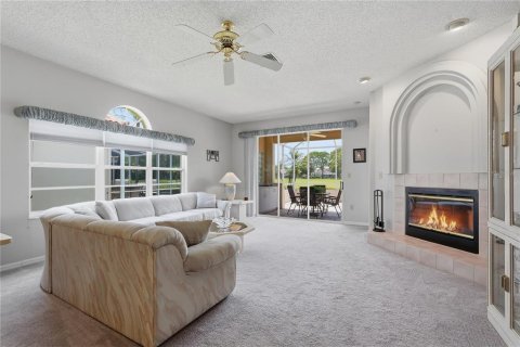 House in Tarpon Springs, Florida 3 bedrooms, 181.44 sq.m. № 2209048 - photo 12