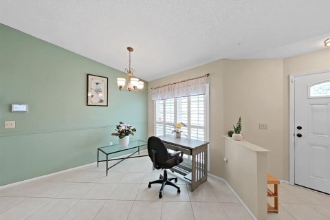 Casa en venta en Brandon, Florida, 3 dormitorios, 131.46 m2 № 2267483 - foto 9