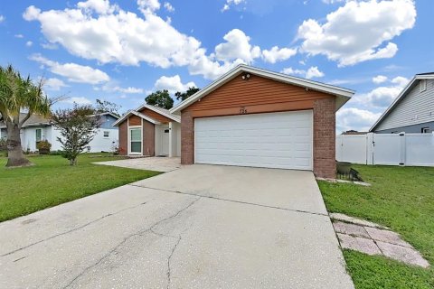 Casa en venta en Brandon, Florida, 3 dormitorios, 131.46 m2 № 2267483 - foto 3