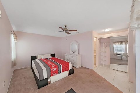 Casa en venta en Brandon, Florida, 3 dormitorios, 131.46 m2 № 2267483 - foto 30