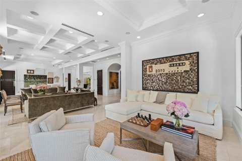 Купить виллу или дом в Ки-Бискейн, Флорида 5 спален, 429.02м2, № 1958714 - фото 10