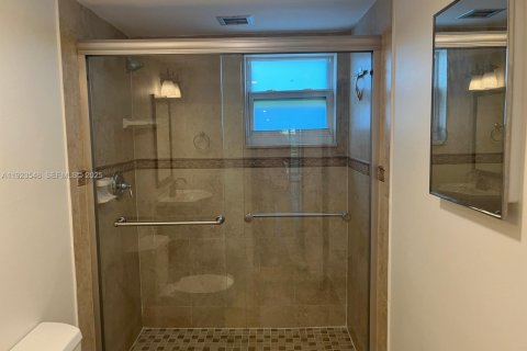 Condo in Davie, Florida, 2 bedrooms  № 1982291 - photo 19