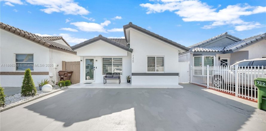 Villa ou maison à Hialeah, Floride 3 chambres, 122.17 m2 № 1897413