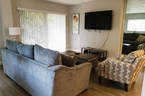Copropriété à louer à Clearwater, Floride: 1 chambre, 70.61 m2 № 2227433 - photo 11