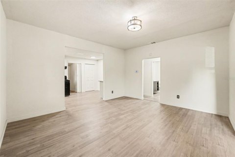 Villa ou maison à vendre à Lake Wales, Floride: 3 chambres, 129.69 m2 № 2091992 - photo 8