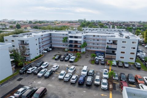 Купить кондоминиум в Хайалиа, Флорида 2 спальни, 82.68м2, № 1989708 - фото 30