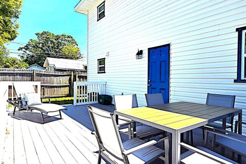 Casa en alquiler en Gulfport, Florida, 3 dormitorios, 172.8 m2 № 2211485 - foto 29