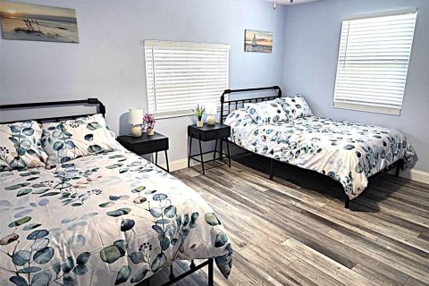 Casa en alquiler en Gulfport, Florida, 3 dormitorios, 172.8 m2 № 2211485 - foto 21
