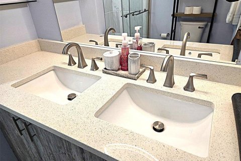 Casa en alquiler en Gulfport, Florida, 3 dormitorios, 172.8 m2 № 2211485 - foto 26