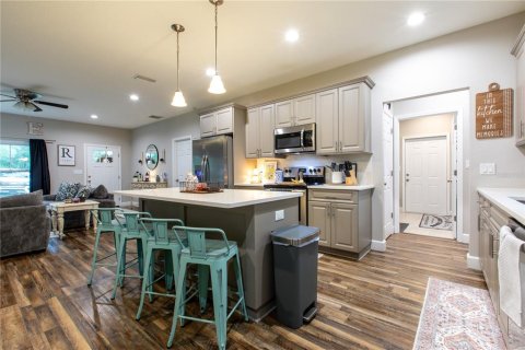 House in Trenton, Florida 3 bedrooms, 143.63 sq.m. № 1878072 - photo 9