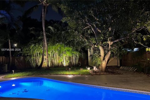 Casa en venta en Hollywood, Florida, 3 dormitorios, 119.57 m2 № 2000996 - foto 8