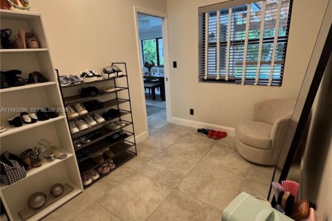 Casa en venta en Hollywood, Florida, 3 dormitorios, 119.57 m2 № 2000996 - foto 25