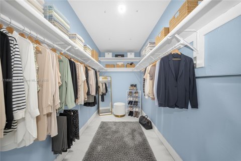 Купить кондоминиум в Майами, Флорида 2 спальни, 105.26м2, № 1949782 - фото 16