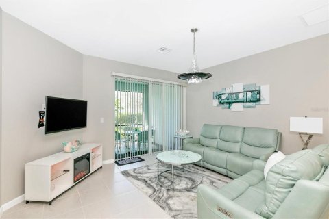 Casa en alquiler en Englewood, Florida, 3 dormitorios, 130.99 m2 № 1416994 - foto 22