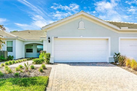 Casa en alquiler en Englewood, Florida, 3 dormitorios, 130.99 m2 № 1416994 - foto 1