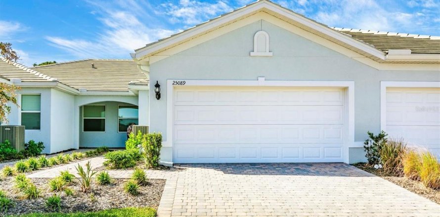 Villa ou maison à Englewood, Floride 3 chambres, 130.99 m2 № 1416994