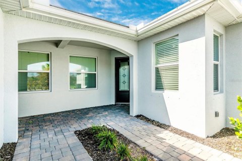 Casa en alquiler en Englewood, Florida, 3 dormitorios, 130.99 m2 № 1416994 - foto 2