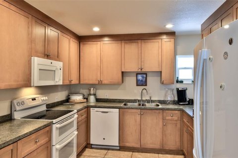 Condominio en venta en Daytona Beach, Florida, 1 dormitorio, 66.43 m2 № 1725436 - foto 15