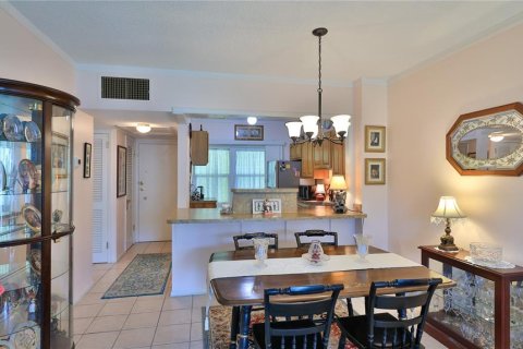 Condominio en venta en Daytona Beach, Florida, 1 dormitorio, 66.43 m2 № 1725436 - foto 7