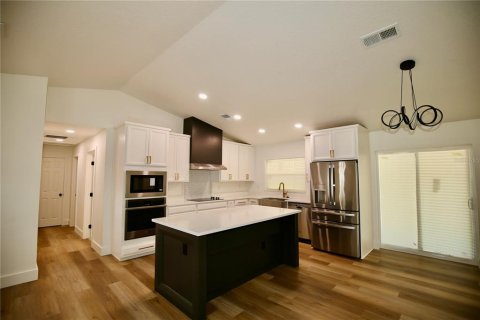 Villa ou maison à vendre à Orlando, Floride: 3 chambres, 118.91 m2 № 2287591 - photo 4