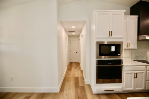 Villa ou maison à vendre à Orlando, Floride: 3 chambres, 118.91 m2 № 2287591 - photo 16