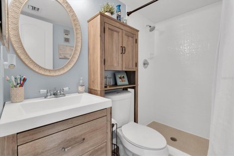Condo in Seminole, Florida, 2 bedrooms  № 1444190 - photo 21