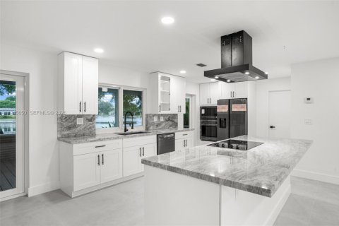 Villa ou maison à vendre à Tamarac, Floride: 2 chambres № 2002125 - photo 27