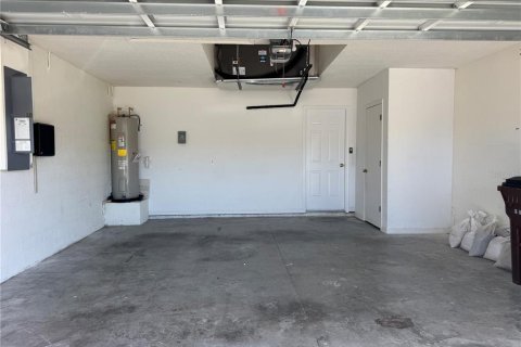 Casa en alquiler en Land O' Lakes, Florida, 2 dormitorios, 124.58 m2 № 2284701 - foto 18
