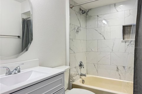Casa en alquiler en Land O' Lakes, Florida, 2 dormitorios, 124.58 m2 № 2284701 - foto 9