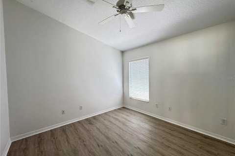 Casa en alquiler en Land O' Lakes, Florida, 2 dormitorios, 124.58 m2 № 2284701 - foto 12
