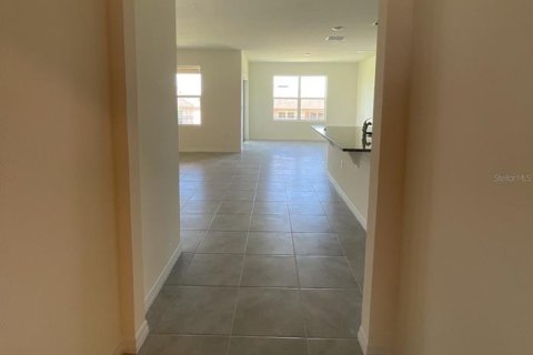Villa ou maison à louer à Davenport, Floride: 3 chambres, 160.26 m2 № 2149587 - photo 15