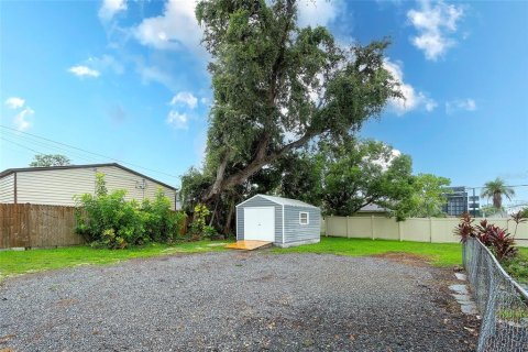 House in Bradenton, Florida 2 bedrooms, 120.59 sq.m. № 1914429 - photo 23