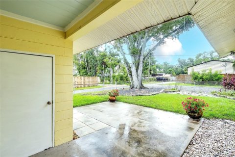 House in Bradenton, Florida 2 bedrooms, 120.59 sq.m. № 1914429 - photo 19
