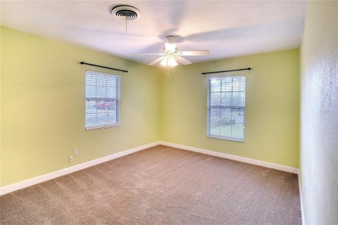 House in Bradenton, Florida 2 bedrooms, 120.59 sq.m. № 1914429 - photo 12