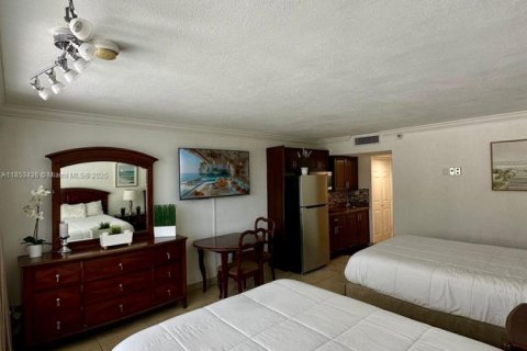 Copropriété à vendre à Sunny Isles Beach, Floride: 33.44 m2 № 1962243 - photo 17