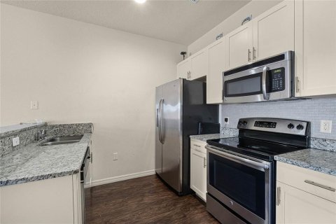 Townhouse in Kissimmee, Florida 3 bedrooms, 120.77 sq.m. № 2101749 - photo 17