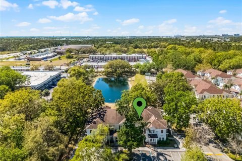 Townhouse in Kissimmee, Florida 3 bedrooms, 120.77 sq.m. № 2101749
