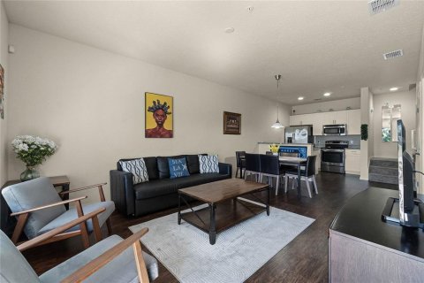 Townhouse in Kissimmee, Florida 3 bedrooms, 120.77 sq.m. № 2101749 - photo 5