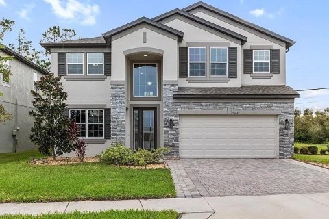 House in Land O' Lakes, Florida 5 bedrooms, 308.06 sq.m. № 2220125