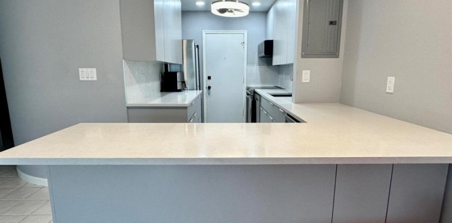 Condominio en Fort Lauderdale, Florida, 1 dormitorio  № 2270924