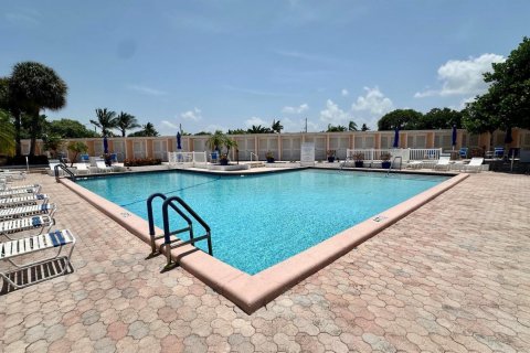 Condominio en alquiler en Fort Lauderdale, Florida, 1 dormitorio, 70.23 m2 № 2270924 - foto 19