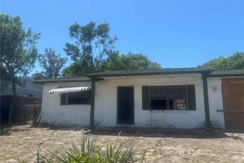 House in Port Richey, Florida 2 bedrooms, 86.96 sq.m. № 2308418
