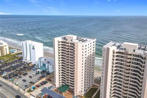 Condominio en venta en Daytona Beach, Florida, 2 dormitorios, 155.52 m2 № 1544303 - foto 3