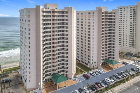 Condominio en venta en Daytona Beach, Florida, 2 dormitorios, 155.52 m2 № 1544303 - foto 6