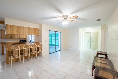 Villa ou maison à vendre à Palm Coast, Floride: 3 chambres, 181.16 m2 № 2347272 - photo 11