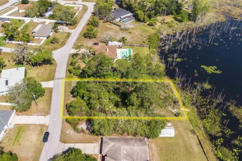 Terreno en venta en Deltona, Florida № 1885530 - foto 3